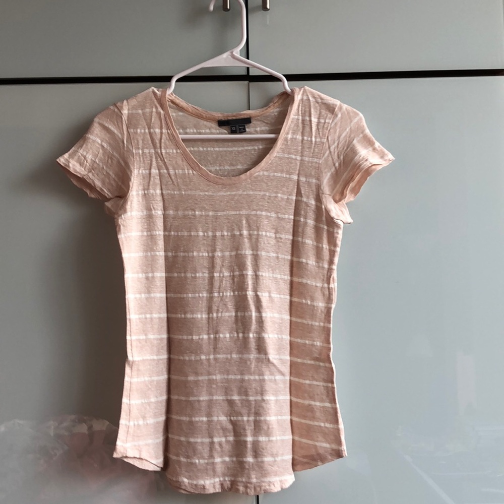 Vince size xs peachy linen t shirt